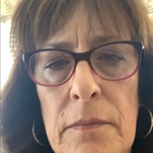 Meet your Posher, Annette